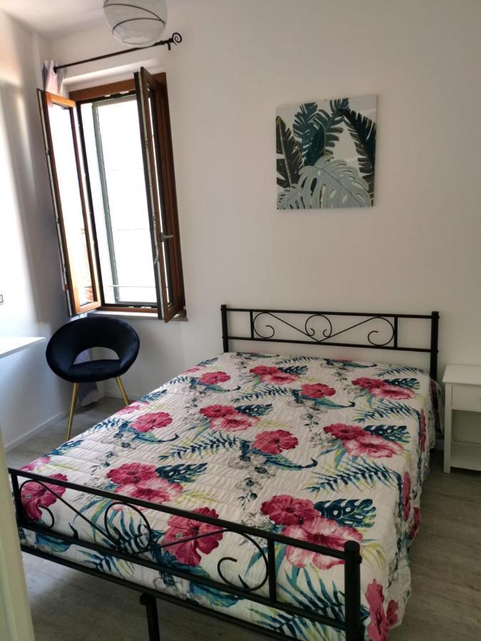 Casa Vacanza Il Campanile ألغيرو المظهر الخارجي الصورة